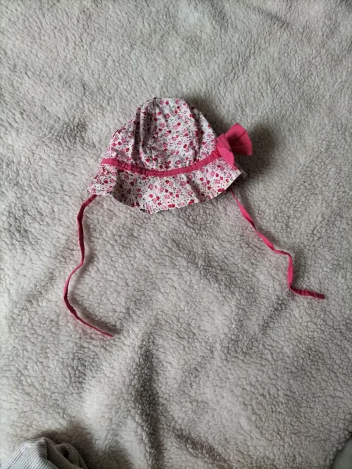 Chapeau bébé - photo numéro 2