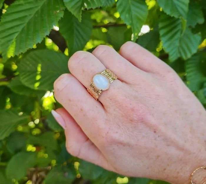 Grosse bague large mariage vintage plaqué or et pierre de lune taille 60