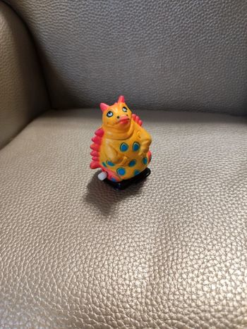 figurine wind up dragon