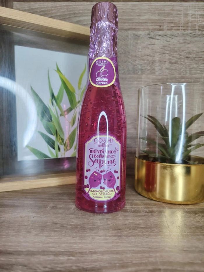 Gel Bain Douche Parfumé- Cosmi Premium (neuf)