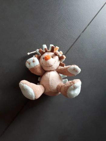 Petite peluche hérisson
