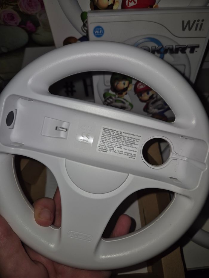 Coffret mario kart avec jeu +2 volants nintendo - photo numéro 3