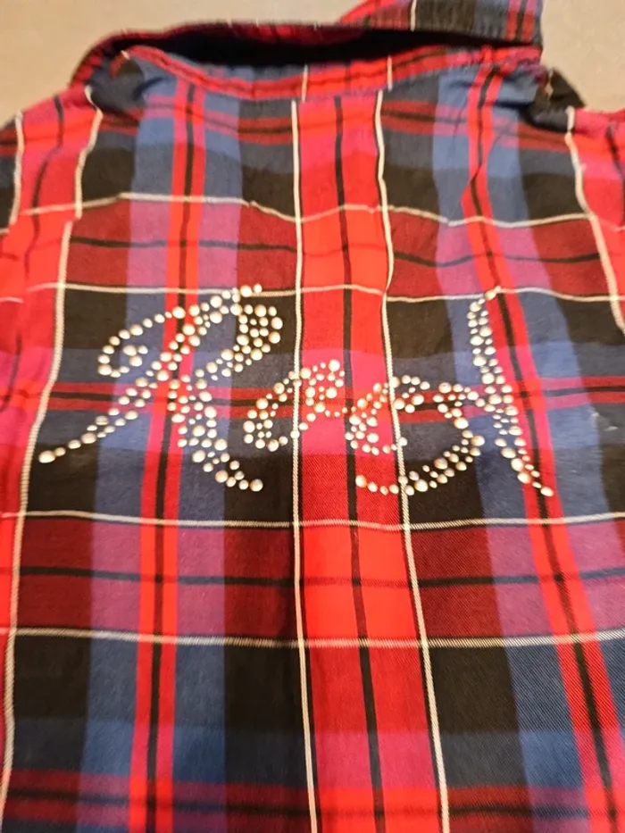 Vends chemise a pression taille 12 ans Bil K . - photo numéro 6