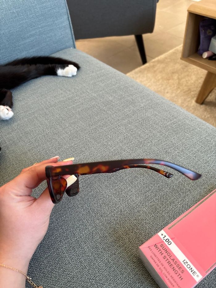 Lunettes de soleil - photo numéro 5