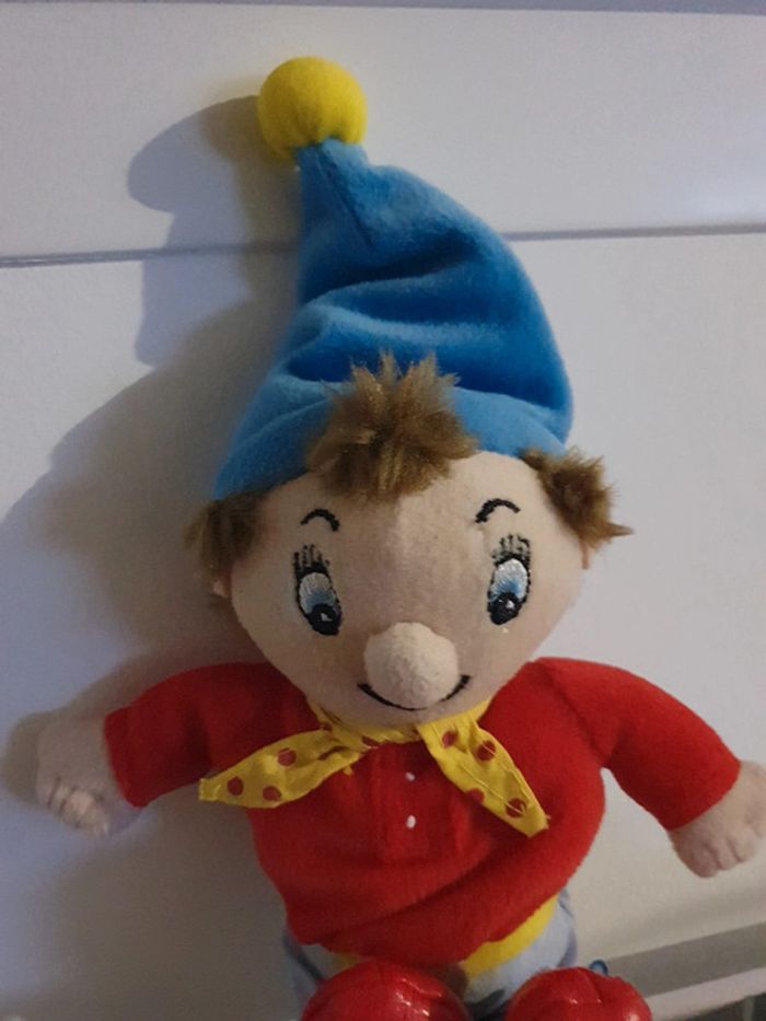 Peluches Oui oui - photo numéro 6