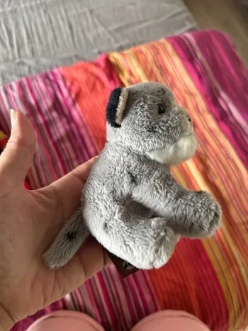 Peluche bébé félin