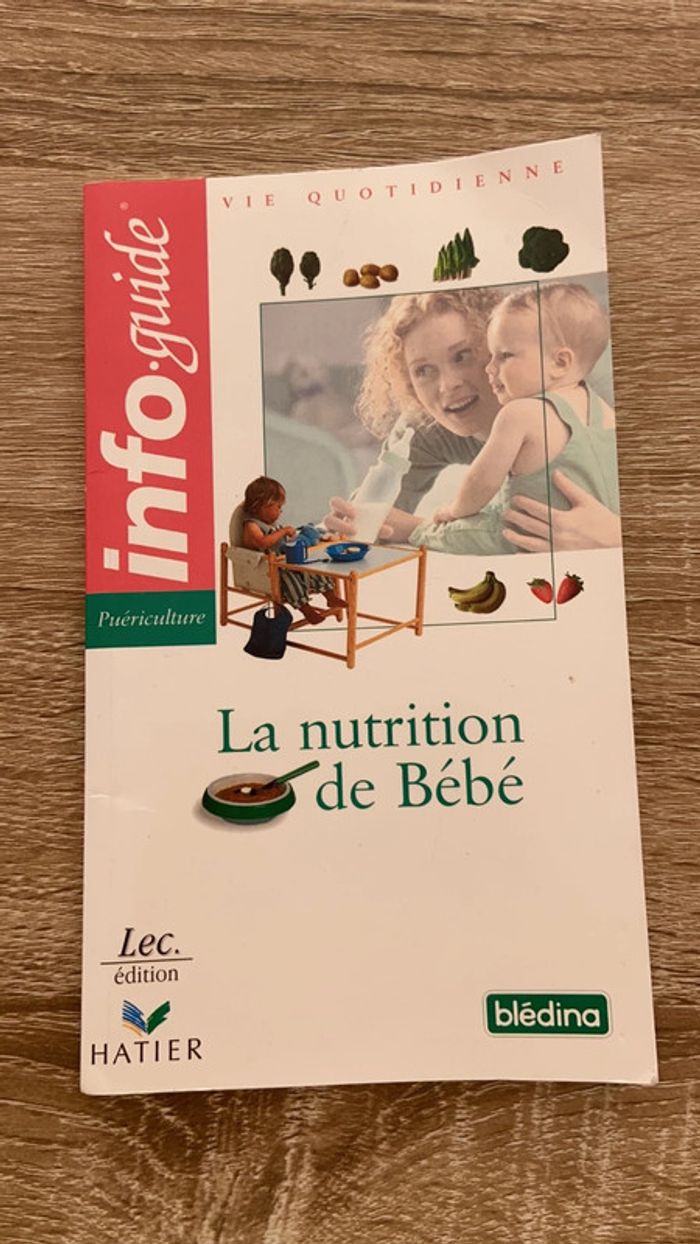 Lot de 4 livres pour bébé/grossesse - photo numéro 3