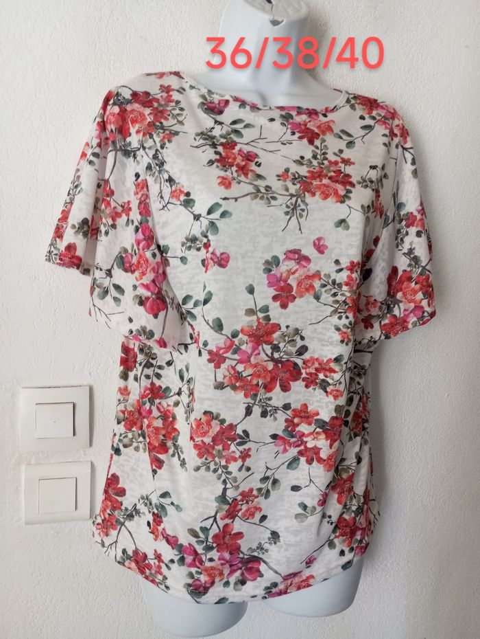 Tee shirt florale femme 36/38/40