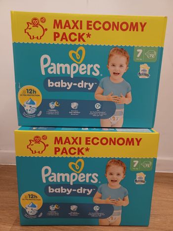 2 cartons couches Pampers baby-dry Taille 7 - carton de 72 couches