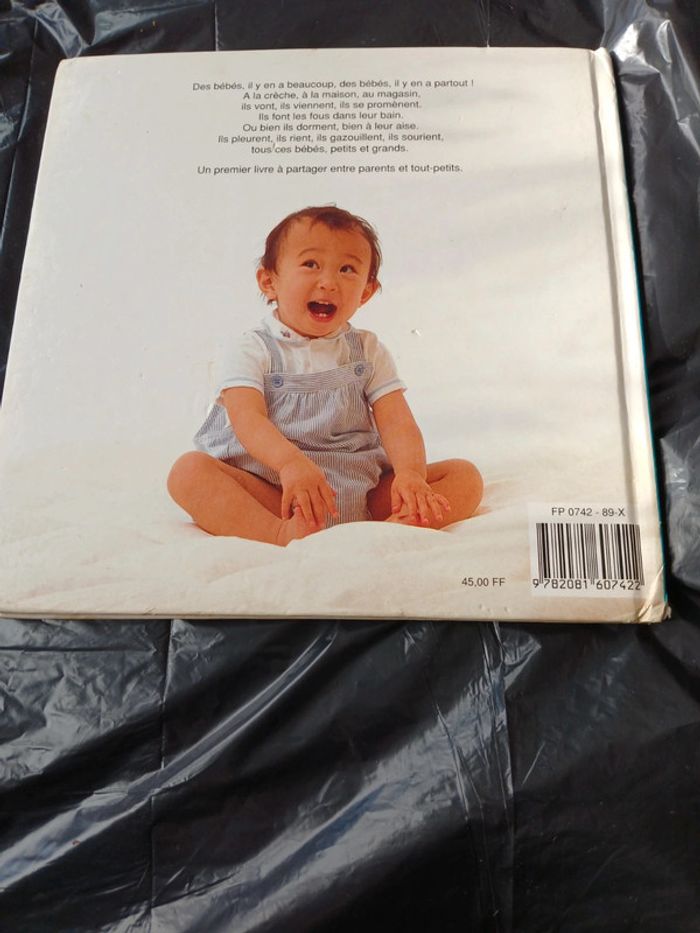 L'album de tous les bébés - photo numéro 2