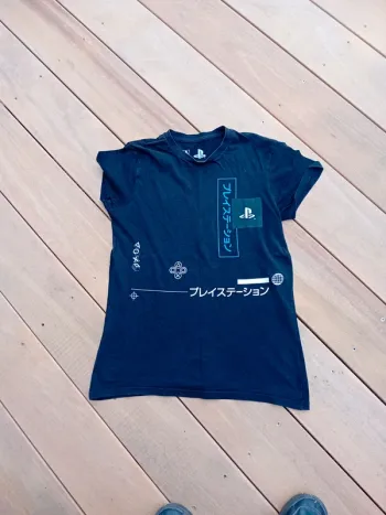 Tee shirt 10 11 ans PlayStation