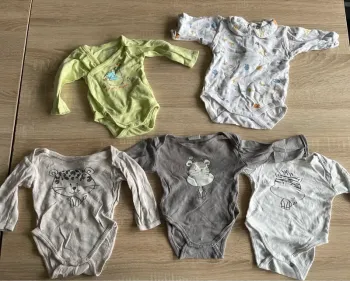 Lot de bodies 3 mois