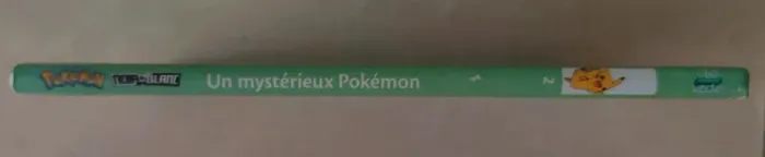Livre Pokémon Noir et Blanc un mystérieux Pokémon La bibliothèque verte - photo numéro 5