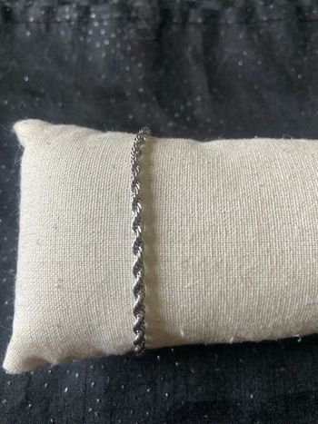 Bracelet torsadé argenté