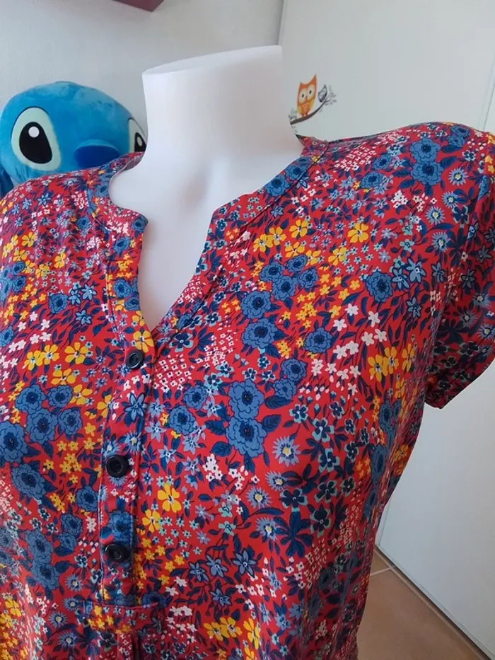 Tee shirt fleuri - photo numéro 3