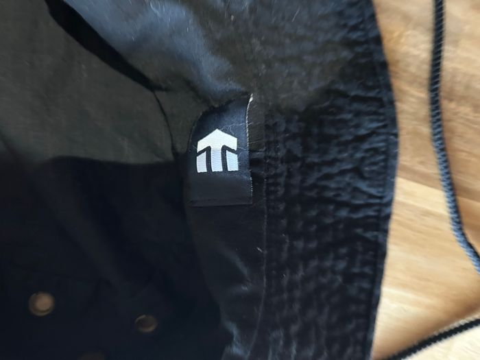 Bob Etnies - photo numéro 4