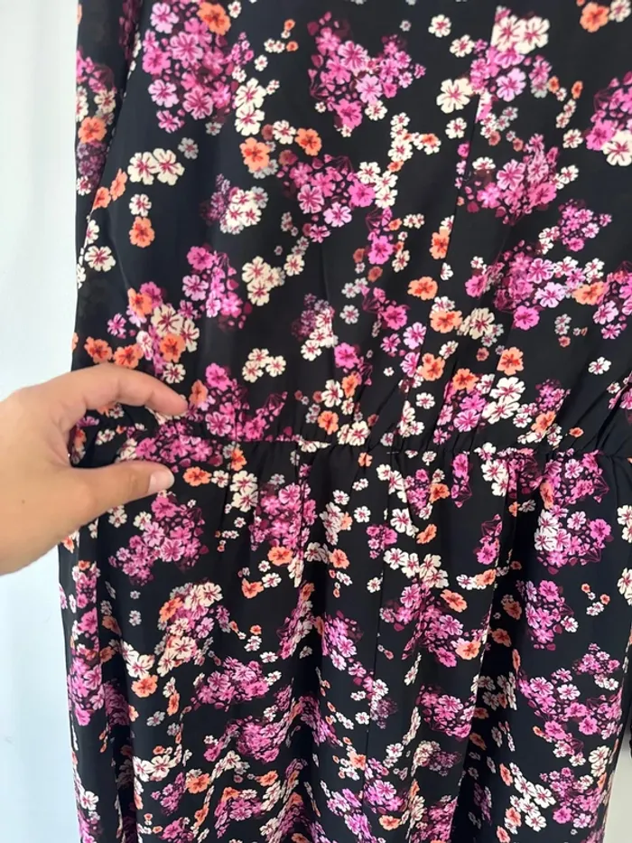 👗Asos- vero moda Robe mi-longue à fleurs- neuf sans étiquette- taille L🌻 - photo numéro 11