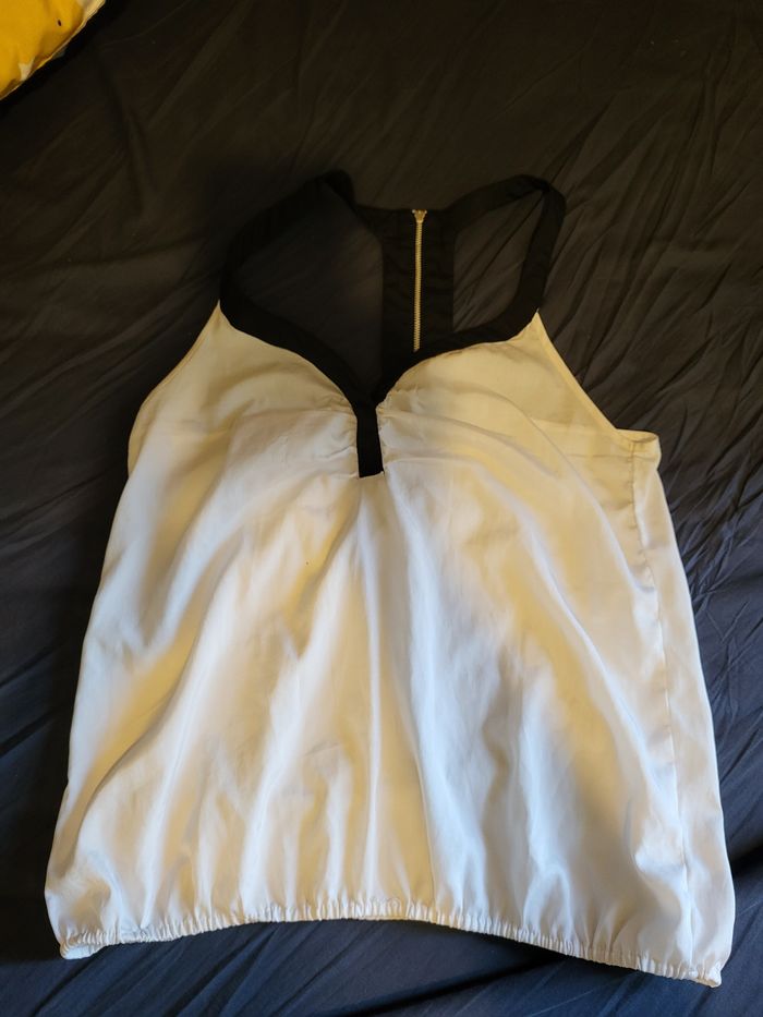 Hauts taille 38 1 euros pièce - photo numéro 5