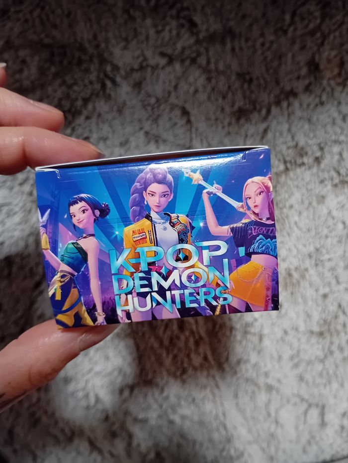 Figurine K-pop demon hunter - photo numéro 4