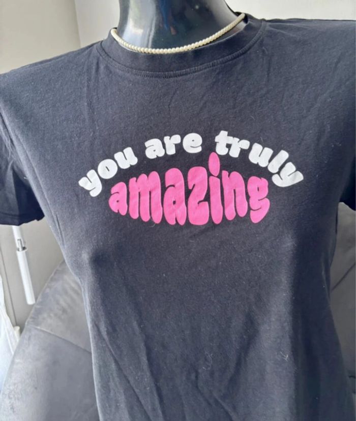 T-shirt noir Primark Cares You are truly amazing– Taille S/M - photo numéro 3