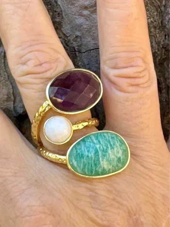 Grosse bague habaha Paris acier inoxydable or réglable pavés améthyste jade vert blanc