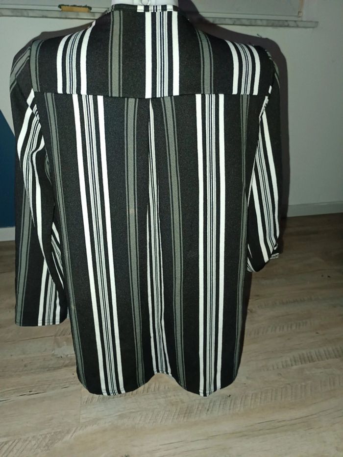 Pull manches longues ou retrousser taille unique - photo numéro 3