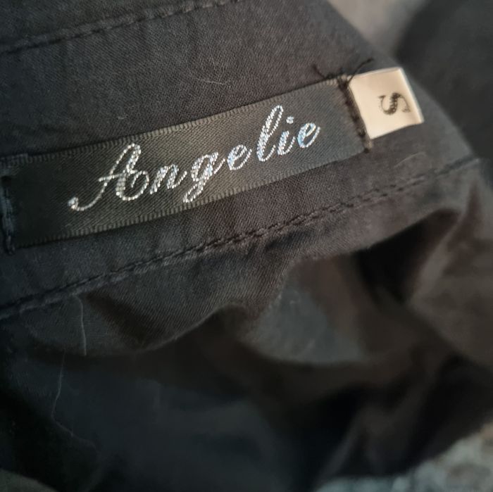 Chemise noir avec perles et pailleté argenté taille S - photo numéro 4