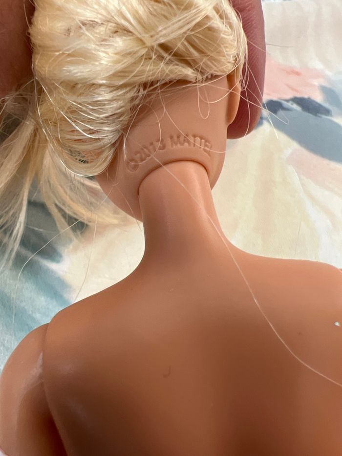 Poupée barbie - photo numéro 4