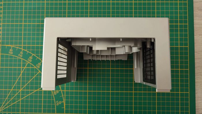 Plasturgie supérieure grise pièce détachée console de jeux Nintendo Gamecube DOL-101 (EUR) #C24 - photo numéro 4