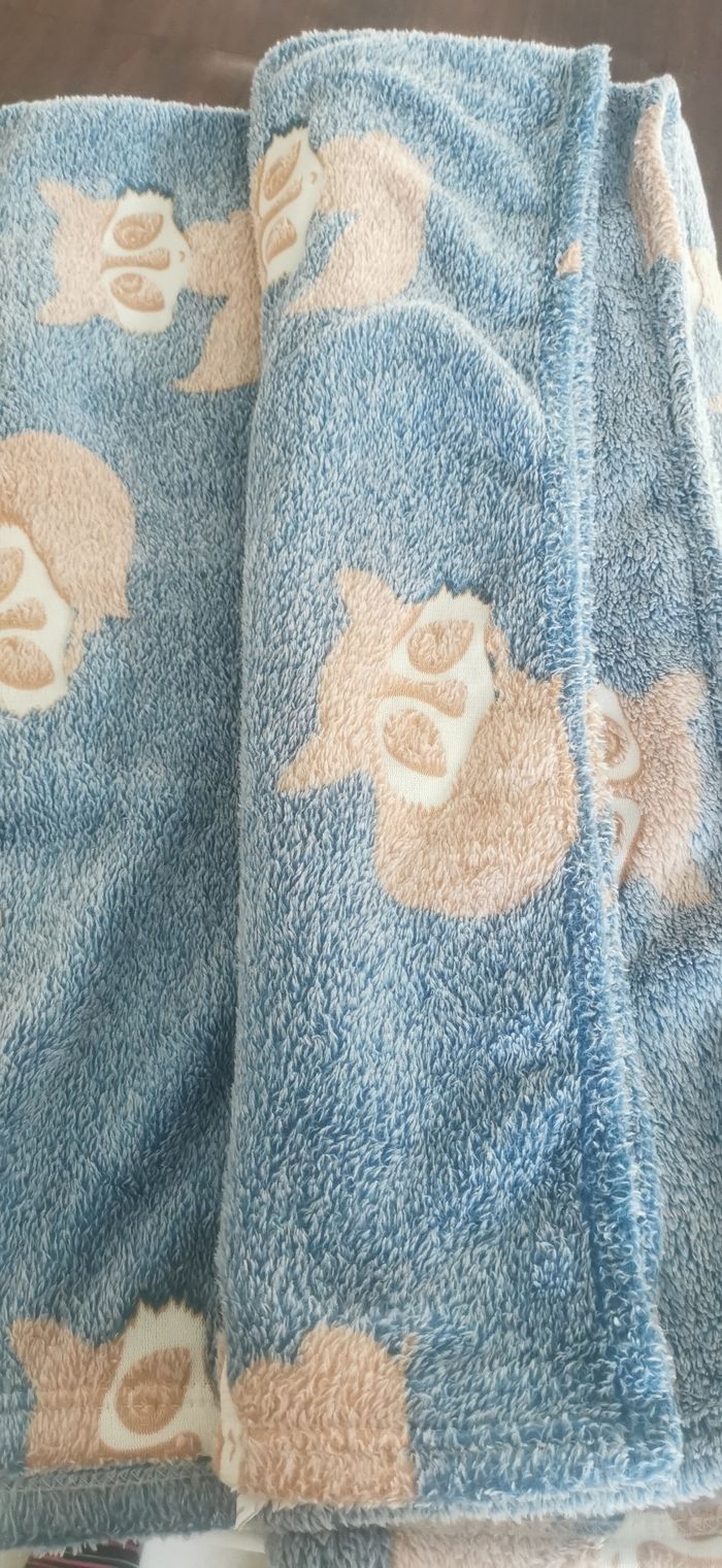 Plaid phosphorescent et tapis phosphorescent dimensions 70x140cm home creation - photo numéro 3