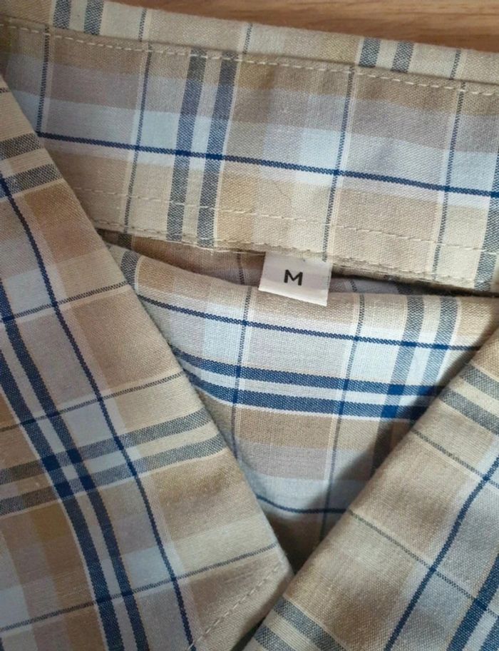 Chemise à carreaux bleu en T.M (TBE) - photo numéro 5