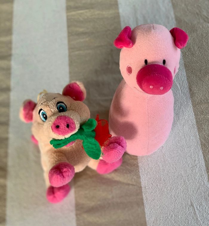 Lot peluches cochons - photo numéro 2