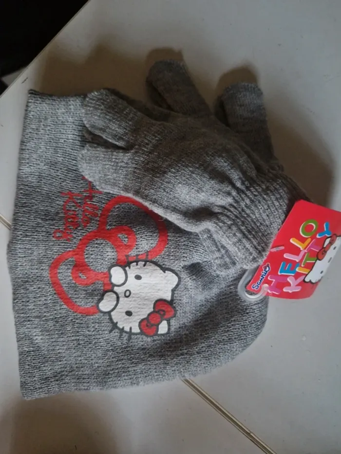 Ensemble Hello Kitty - photo numéro 2