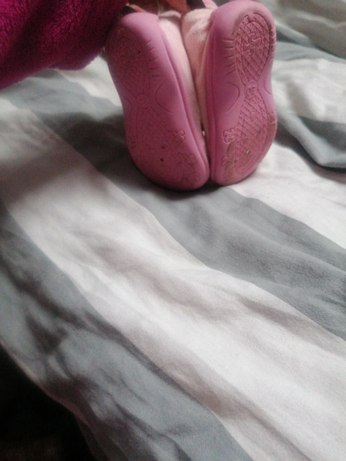 Chaussons bébé - photo numéro 2