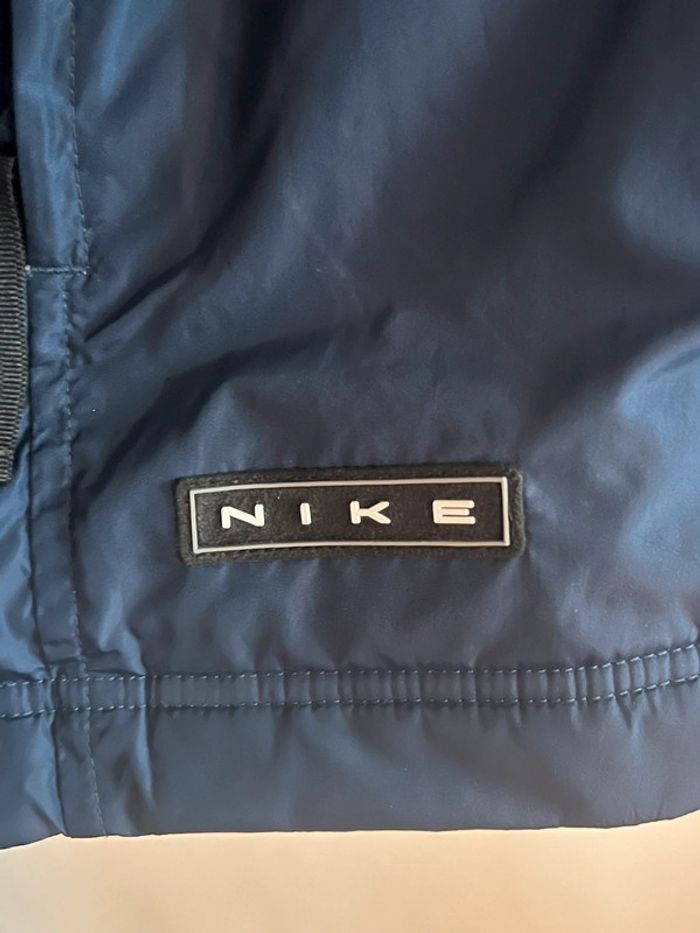 Magnifique manteau / veste Nike vintage taille XL couleur bleu marine - photo numéro 4