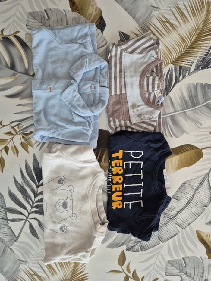 Lot de 4 T-shirt manches longues