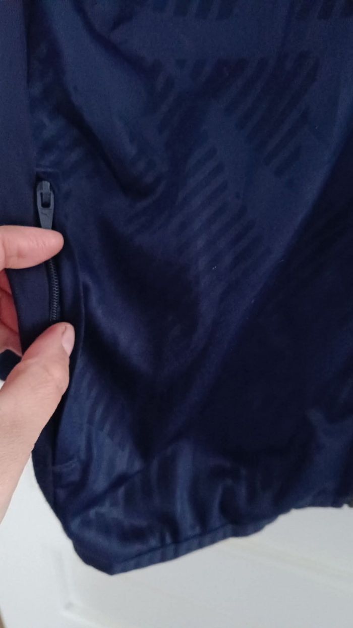 Haut survêtement puma 12 ans - photo numéro 3