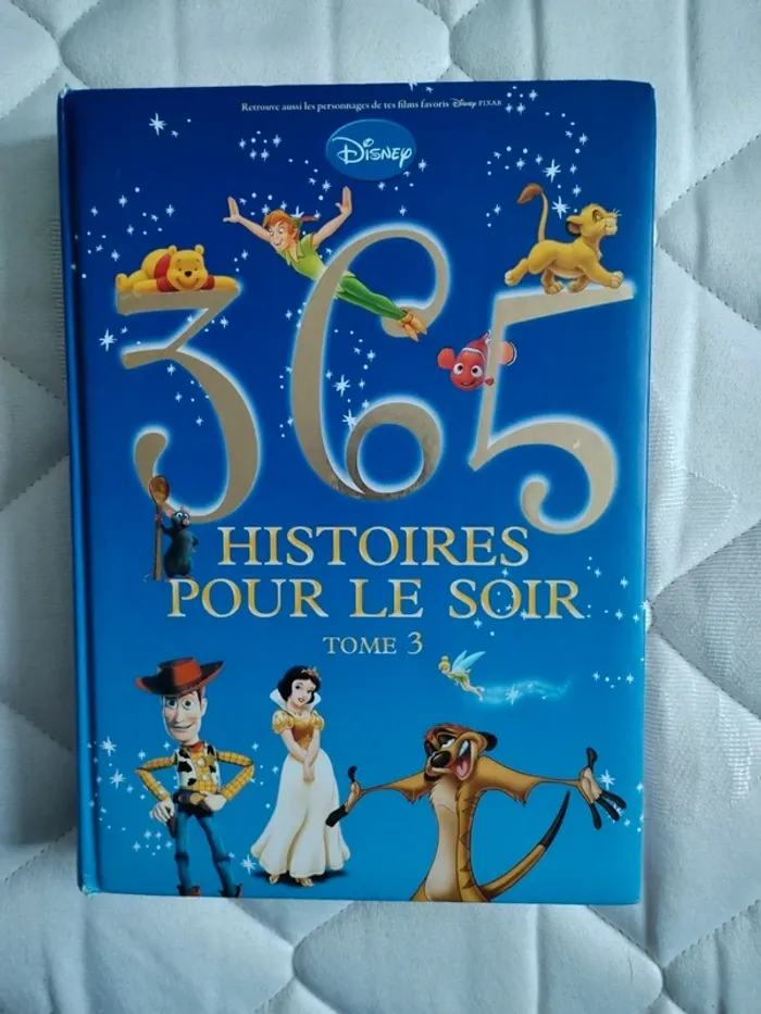 Livre 365 histoires pour le soir