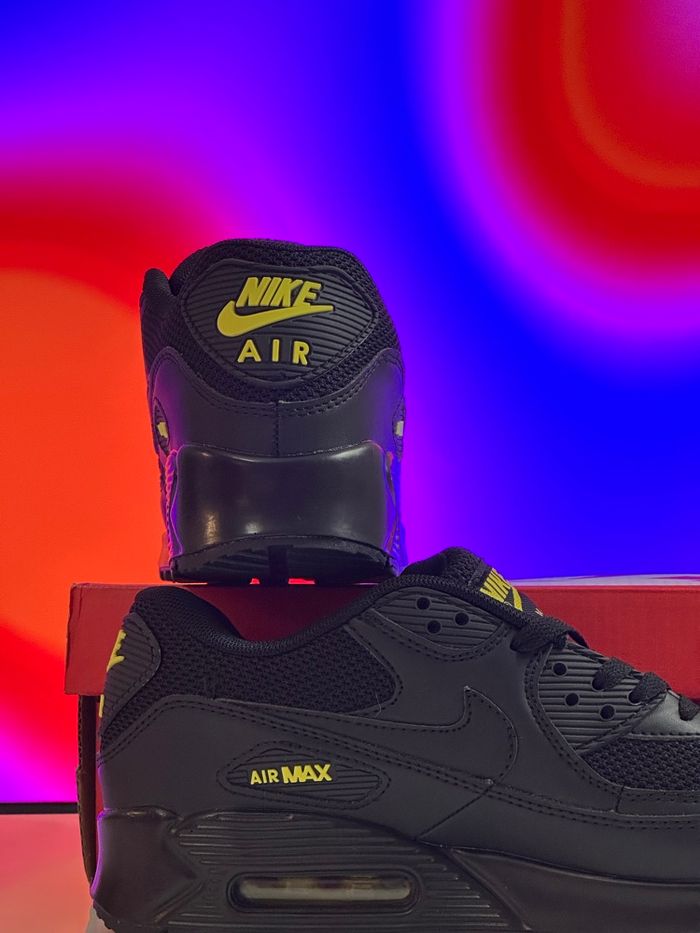 Nike Tn Air Max Plus neuves taille 44  avec boîte – envoi express - photo numéro 3