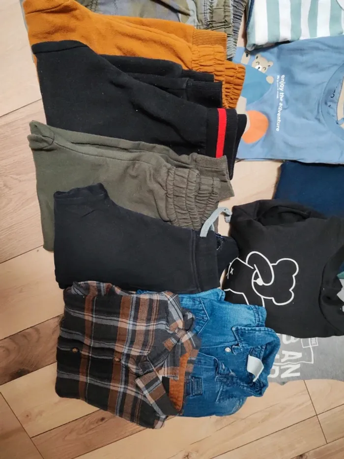 Gros lot 3 ans - photo numéro 8
