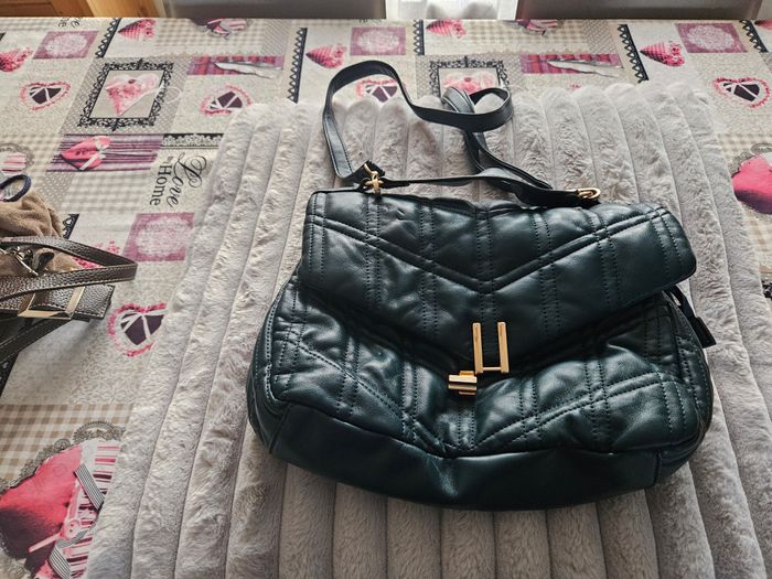 sac à mains - photo numéro 3