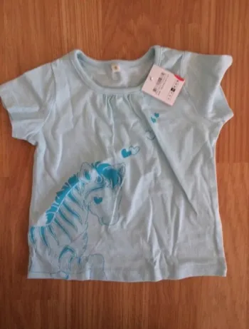 T shirt zèbre neuf 12 mois neuf avec etiquettes