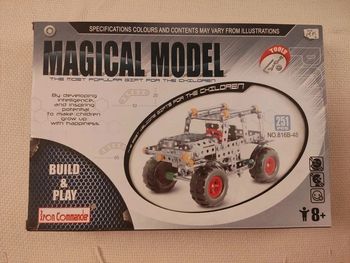 Jeu de construction en métal