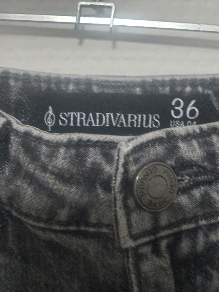 Jupe jean stradivarius taille 36 - photo numéro 2