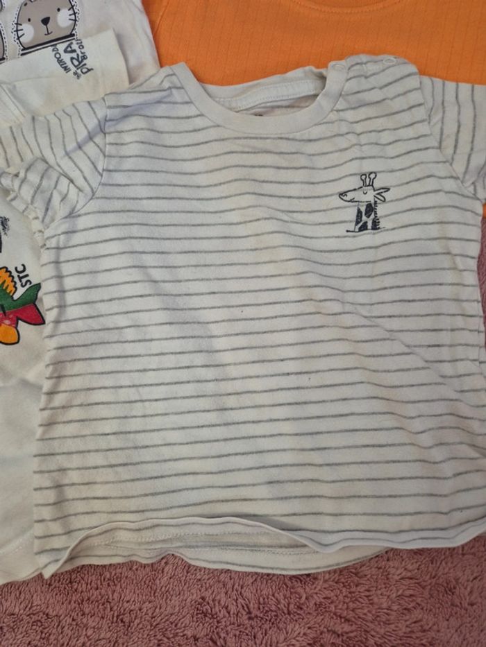 Lot Vêtements garcon été 12 mois - photo numéro 2