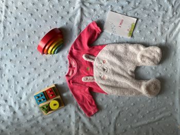 pyjama grenouillère en velours blanc et rose 3 mois gémo
