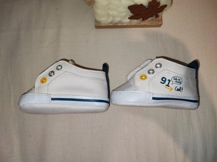Chaussures bébé - photo numéro 3