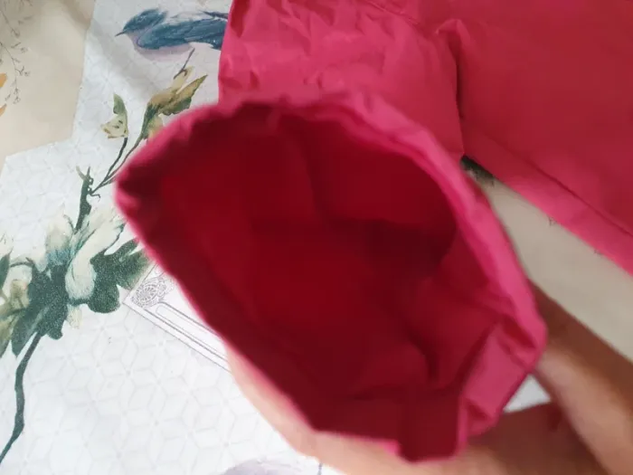Veste à capuche 6 ans. - photo numéro 4