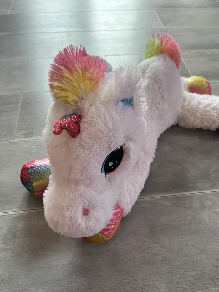 Peluche licorne arc en ciel - photo numéro 5