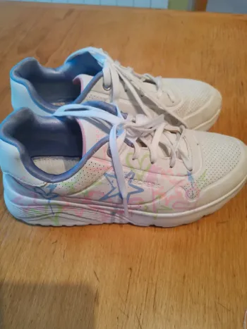Baskets skechers fille 35
